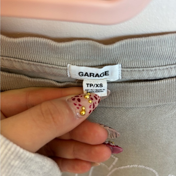 Crop t-shirt from Garage, XS never worn couple of times - Picture 3 of 3